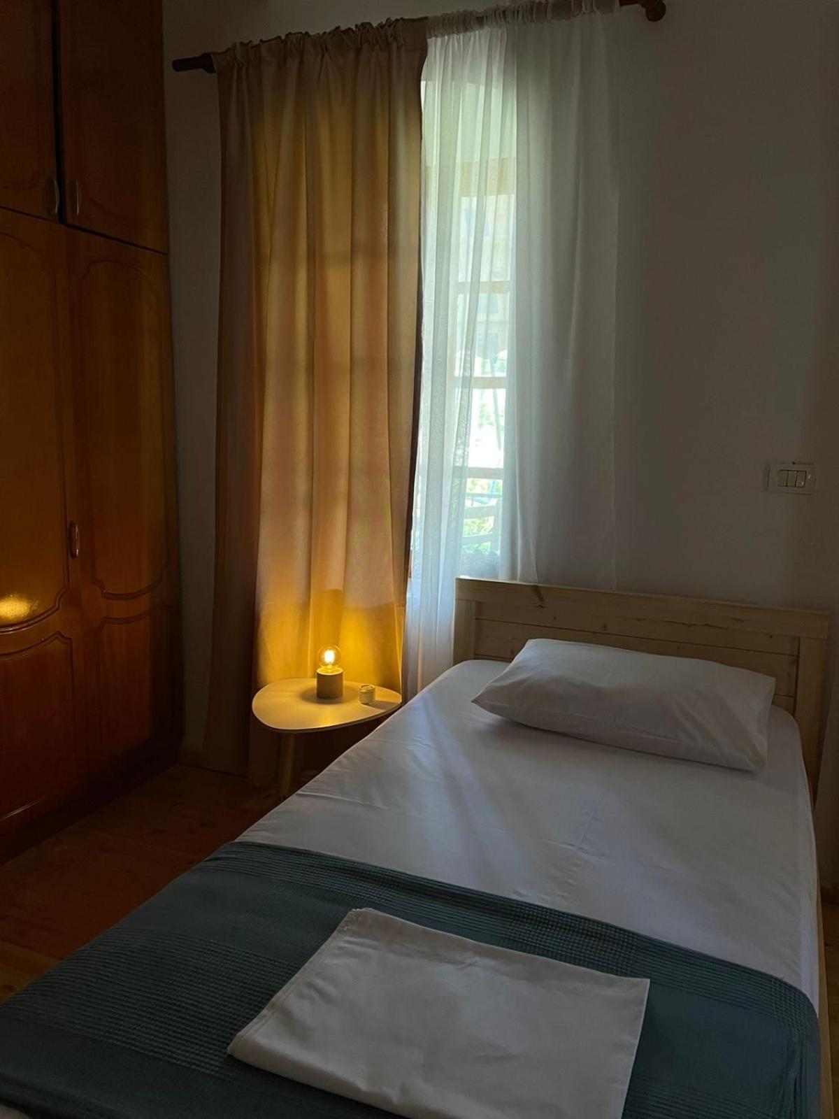 Himara Blue Apartment Bagian luar foto