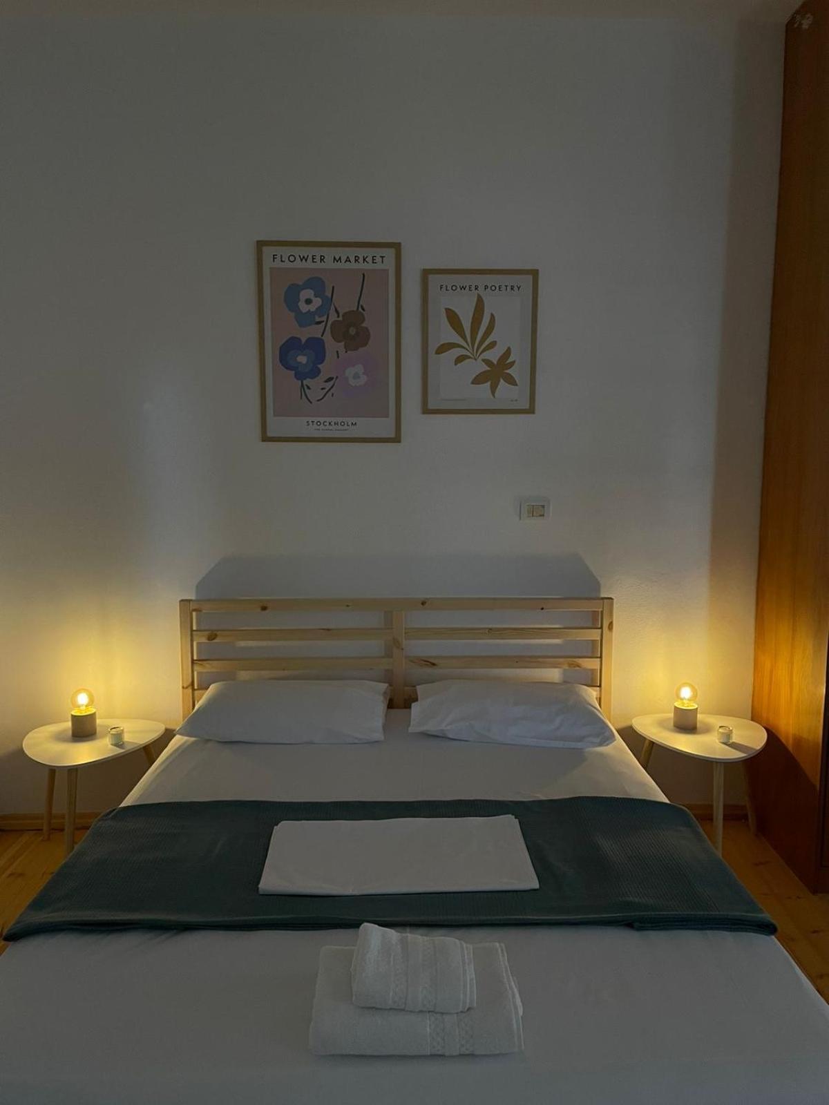 Himara Blue Apartment Bagian luar foto